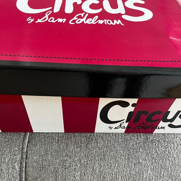 SAM EDELMAN CIRCUS WHITE RAIN BOOTS/CHESNEY, WHITE (NEW) - Picture 6 of 7